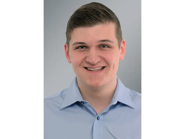 Portrait_Simon_Hallwirth_AT